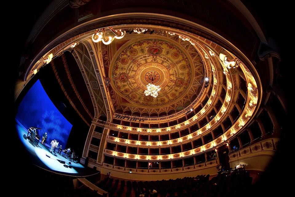 Zdislava will perform as Clorinda from La Cenerentola in Teatro Lirico Sperimentale in Spoleto in May.