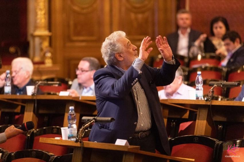 Plácido Domingo for Czech TV about Lada Bočková
